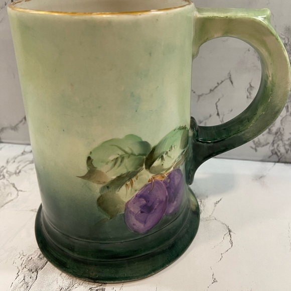 Bell Pottery Findley, Ohio. Antique Large Mug w/hand-painted grapes. - Picture 8 of 13
